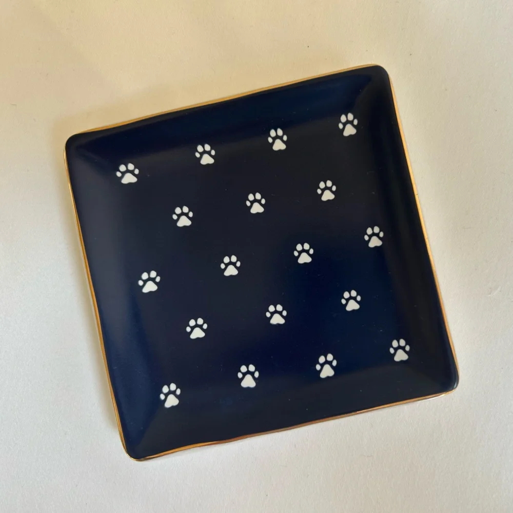 Jewelry/Small Item Trinket Trays Set of 2 - Dog Theme Red & Blue